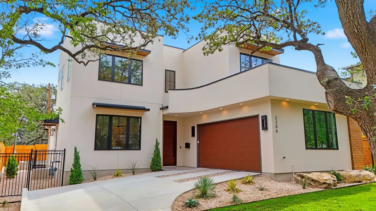 2206 La Casa - photo 1